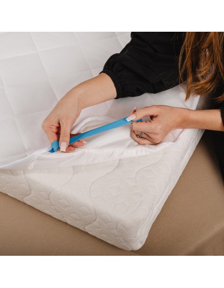 Dětský chránič na matrace 123 x 62 cm EMI
