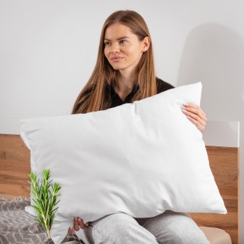 polstar_na_spani_rozmaryn_emi