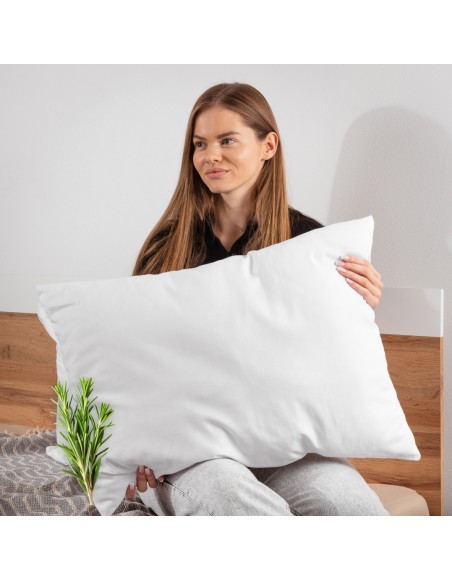 polstar_na_spani_rozmaryn_emi