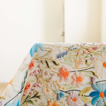 ubrus_aurelin_kvetinovy_vzor_emi