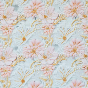 jemny_kvetinovy_obrus_sylvet