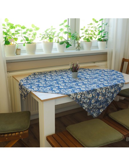 moderni_ubrus_florina_na_stul_emi