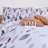 kvalitni_povleceni_lori_emi