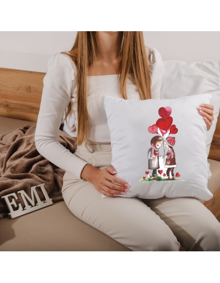 Dekorační polštář First Love 40x40 cm EMI