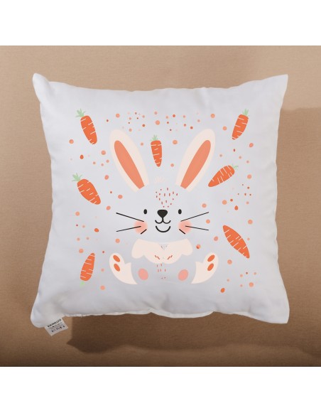 bily_dekoracni_polstar_emi