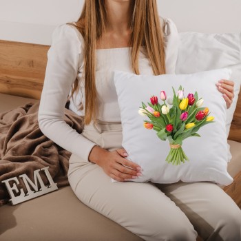 kvetinovy_dekoracni_polstar_emi