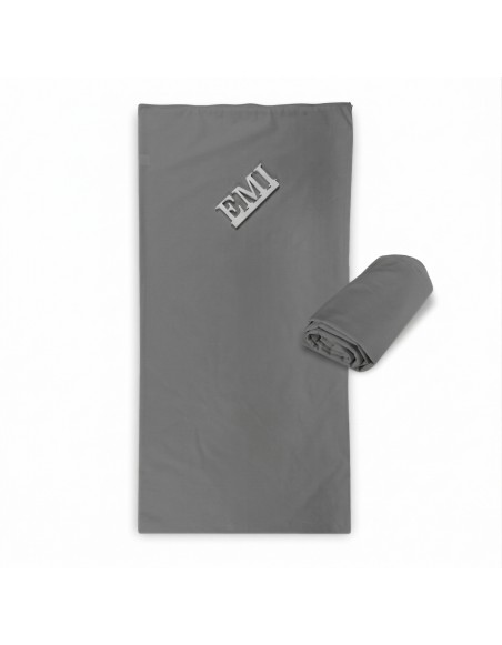 elegantni_šedý_povlak_pro_polstář_ve_tvaru_l