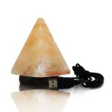 Solná_lampa_USB_pyramida_emi