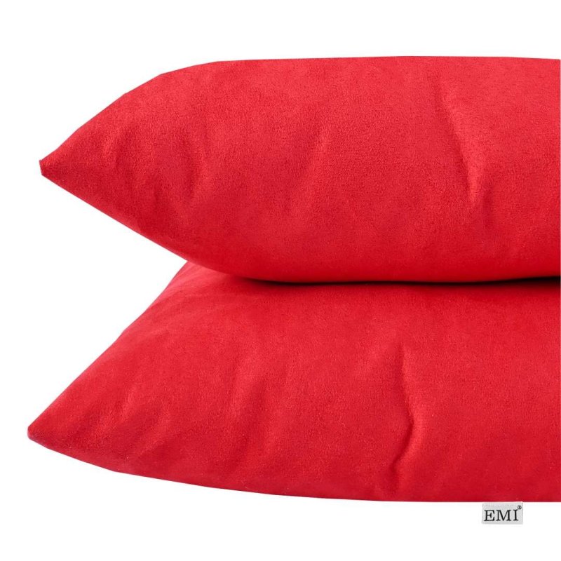 Dekoracni_polstar_z_jemneho_semise