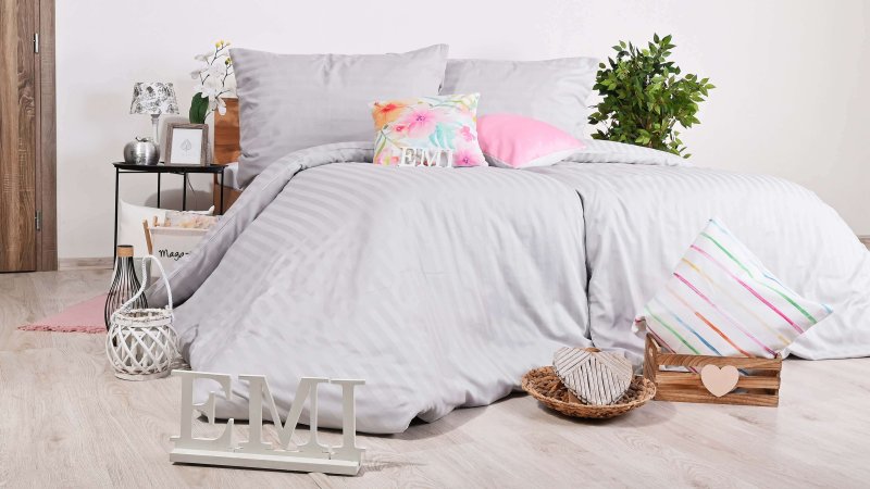 sede_damaskove_povleceni