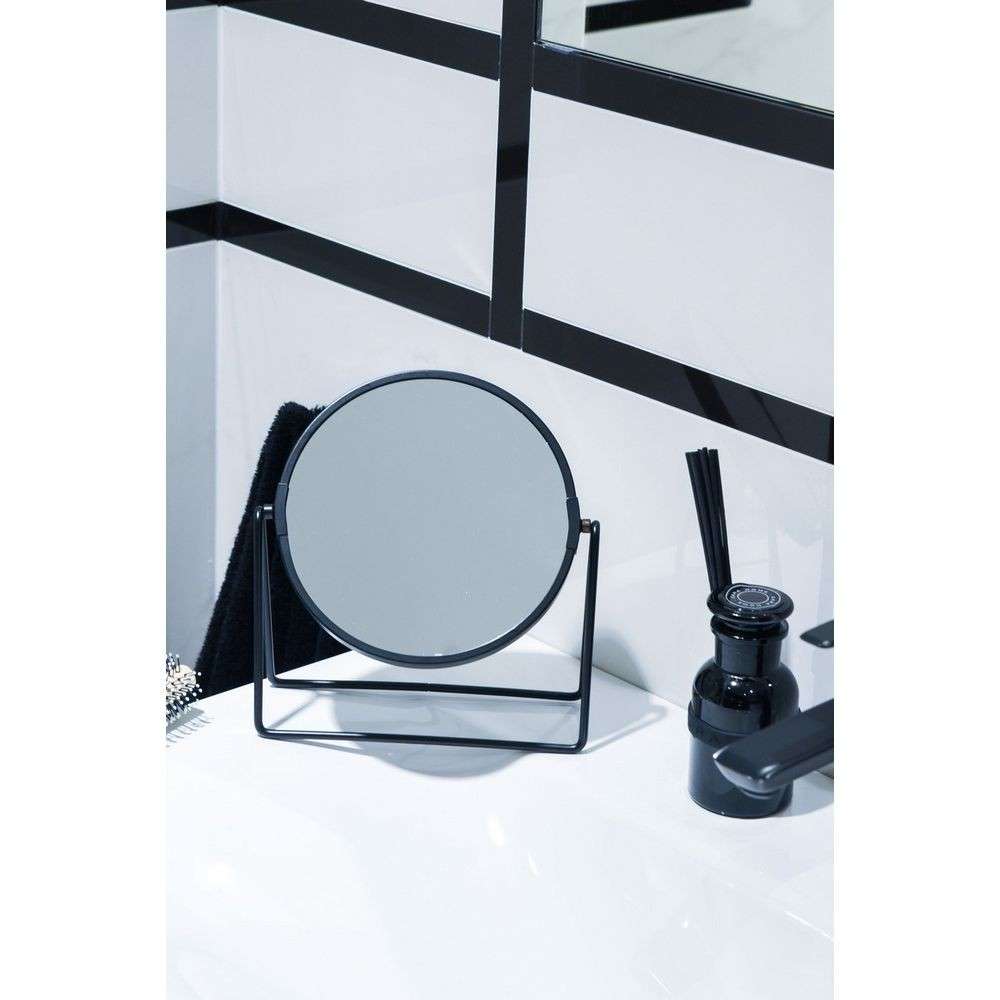 Zrcadlo_na_podstavci_cerne_AWD