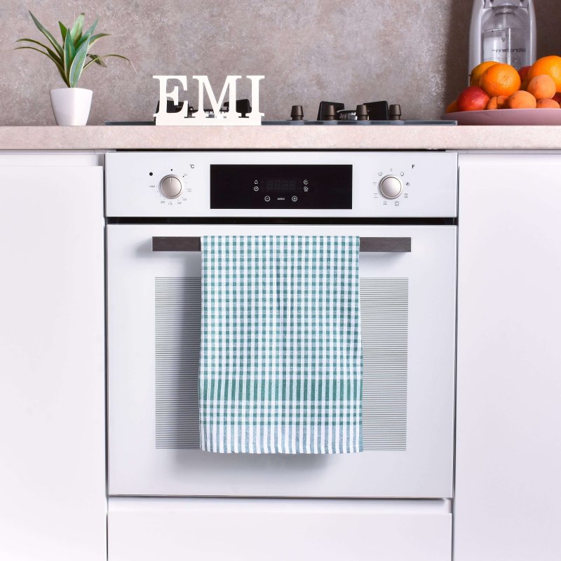 uterka_na_nadobi_zelena