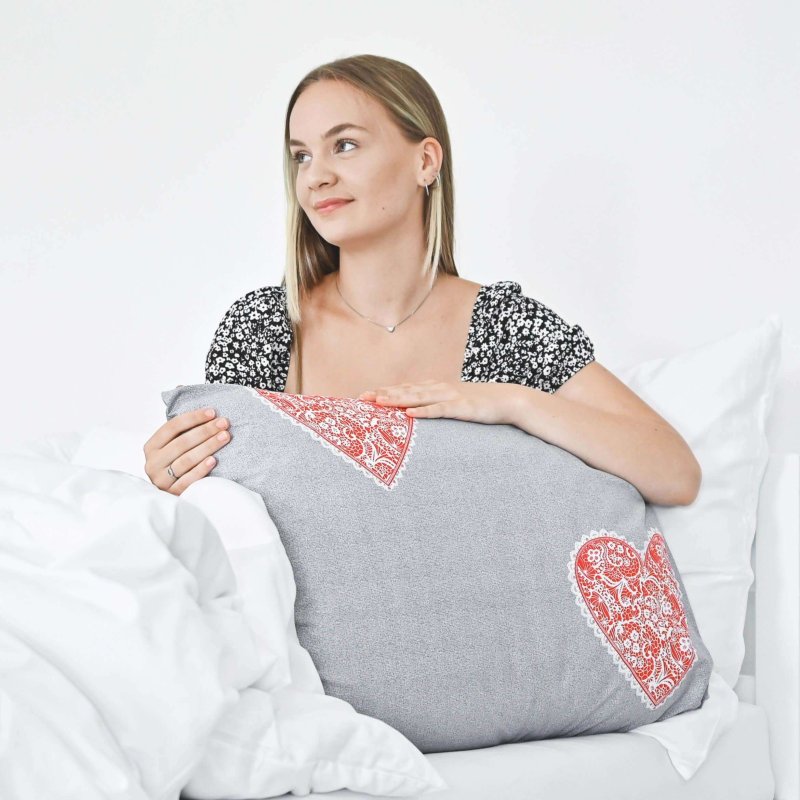 polstar_darling_cervene