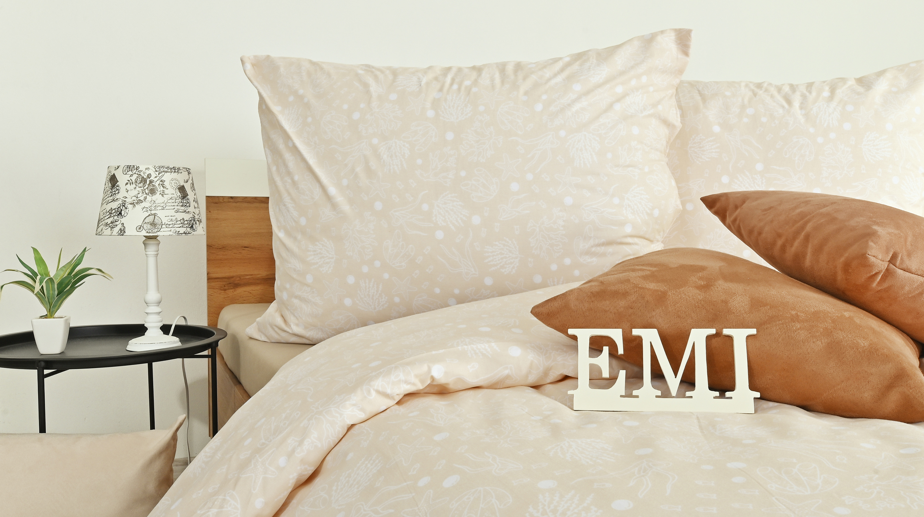 povleceni_sea_kremove_emi