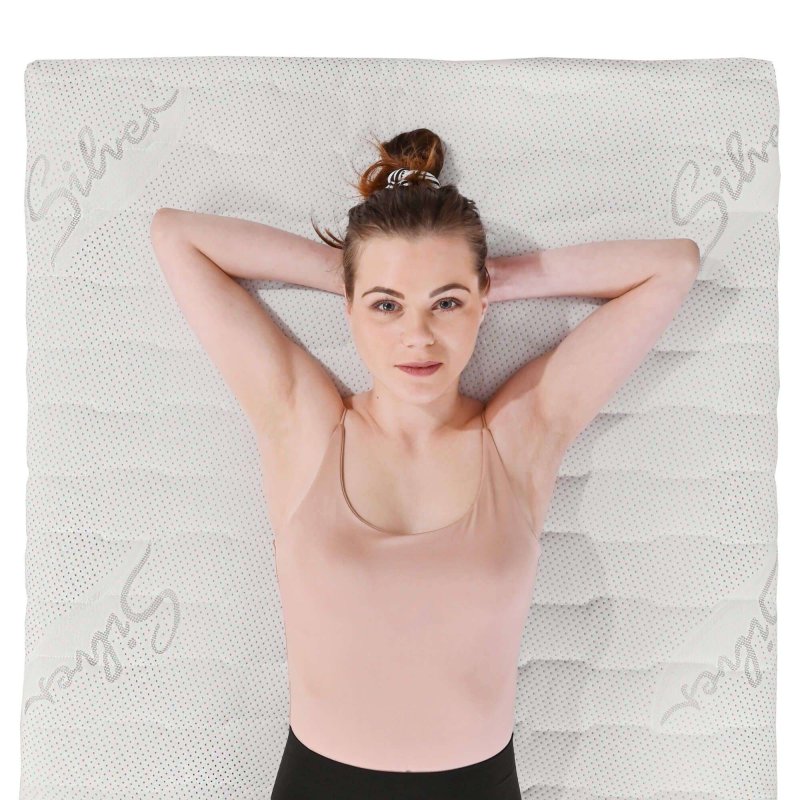 povleceni_na_matraci_silver