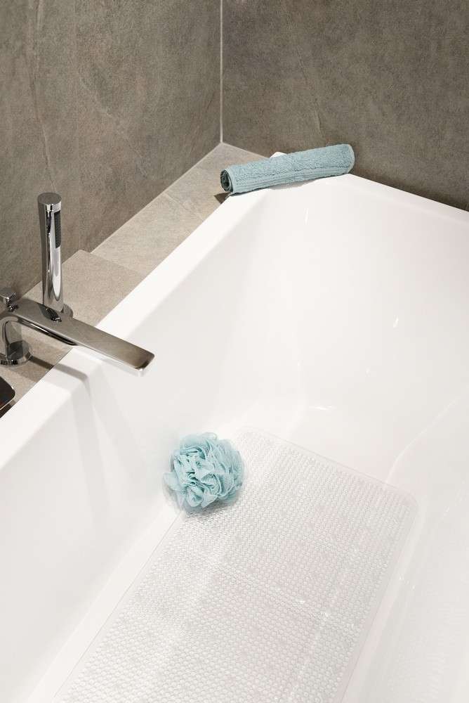 protiskluova_podlozka_pruhledna