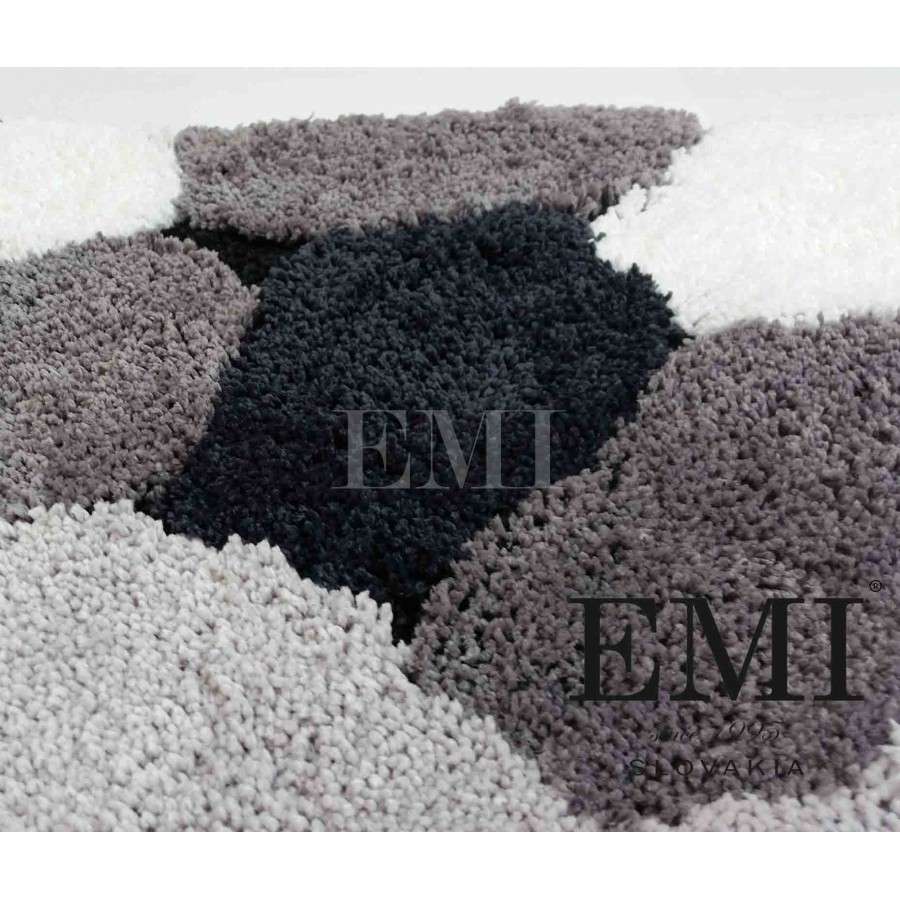 Štetiny kúpeľňového koberca Štetiny kúpeľňového koberca