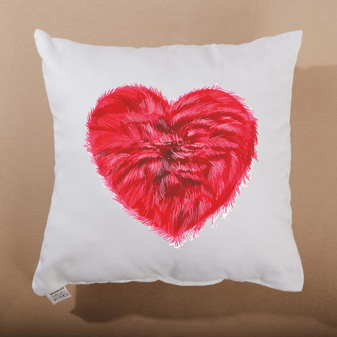 dekorativny_vankus_fluffy_emi