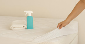 PÉČE O MATRACI V LÉTĚ: HYGIENICKÝ A POHODLNÝ SPÁNEK